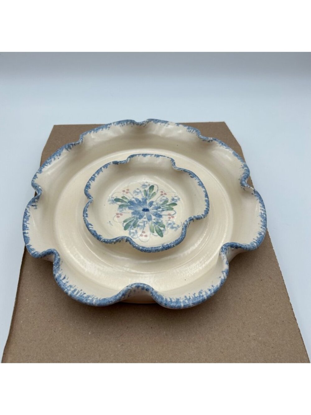 VTG Stoneware Cottagecore Scalloped Chip Dip Dish Bowl Blue Floral Hand Painted